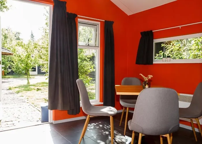 Het Wachterspunt / De Vrolijke Jager Nyaraló Oirschot